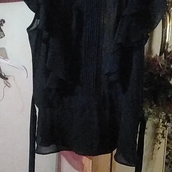 Classy black top by Twenty one - Picture 4 of 10